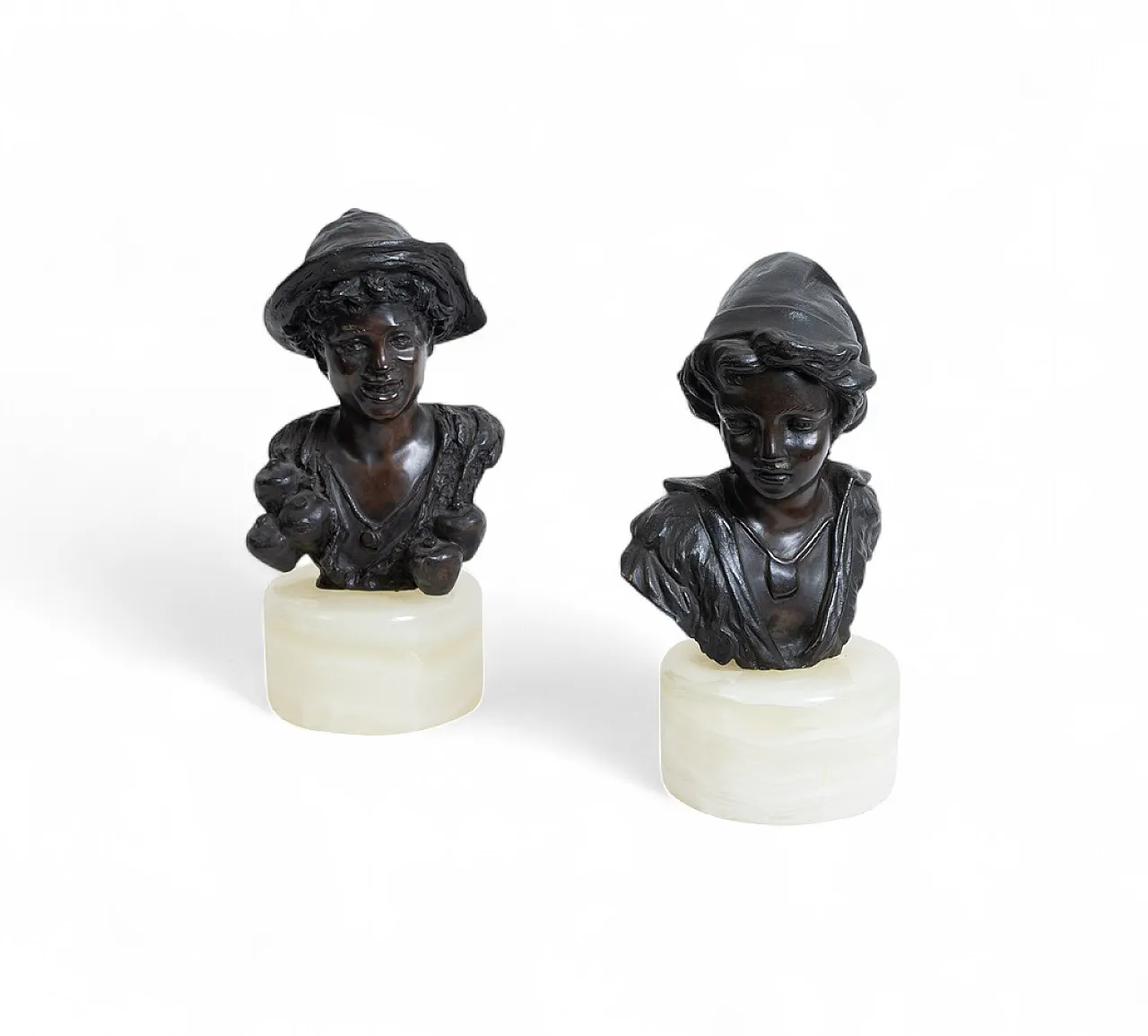 Coppia di sculture in bronzo poggiante su base in onice, primo '900 4