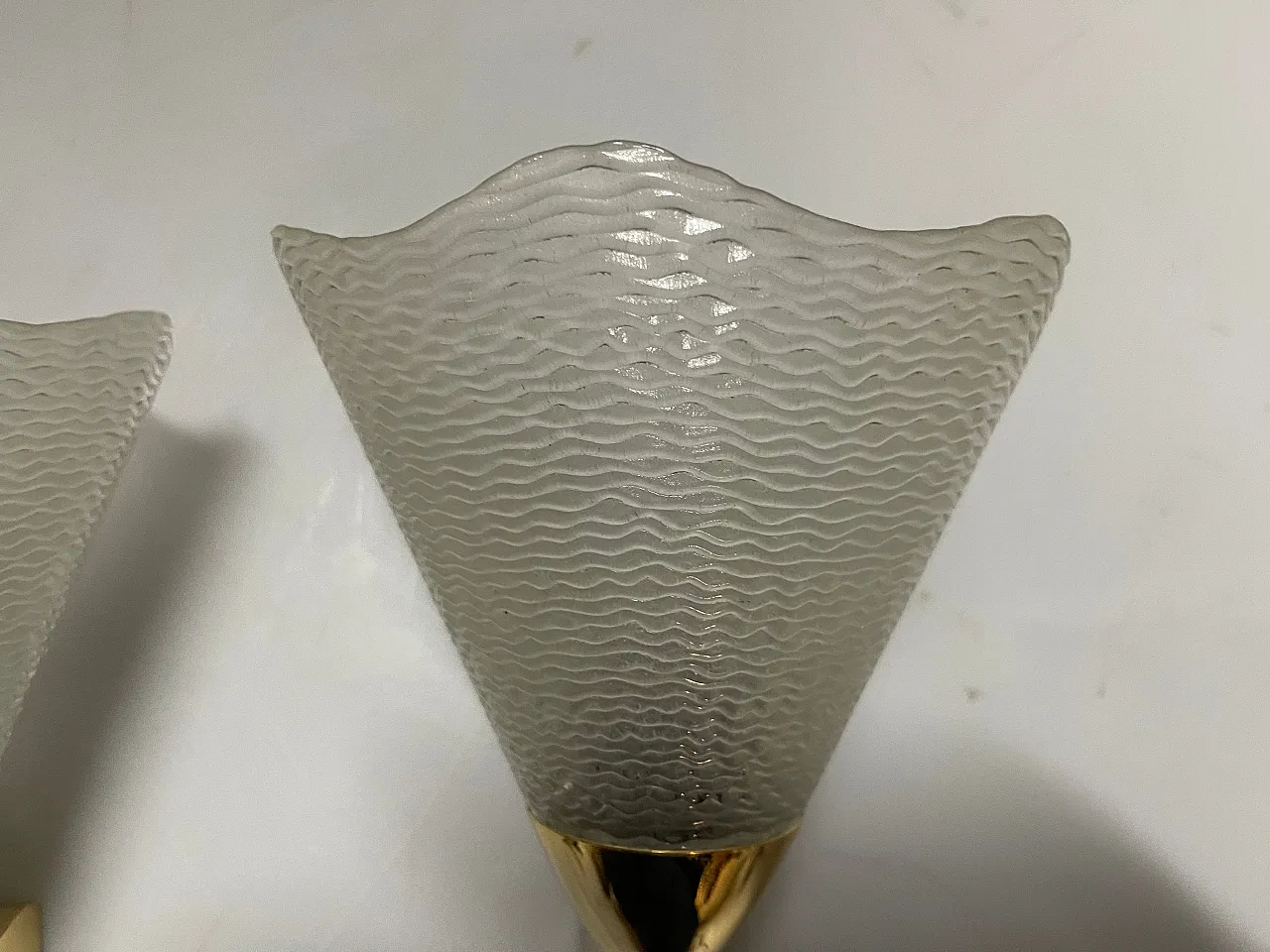 Murano glass and brass wall lights, 1970s, set of 2 8