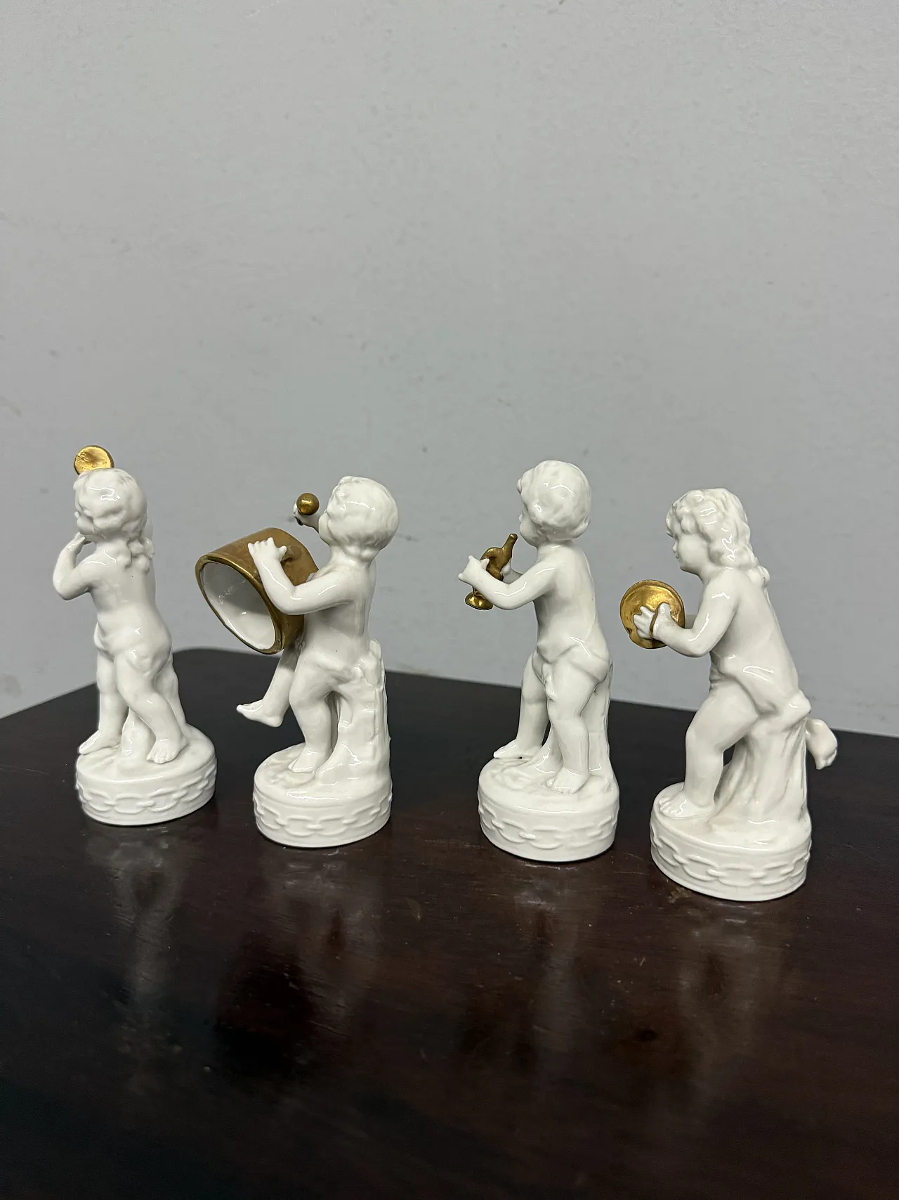 Gruppo N 4 musicisti in porcellana, '900 4