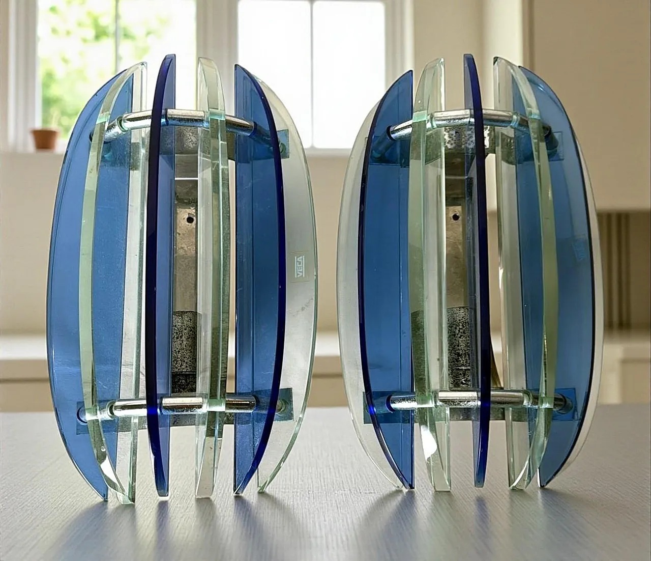 Pair of wall lamps in steel and crystal by Veca for Fontana Arte, 1970 19