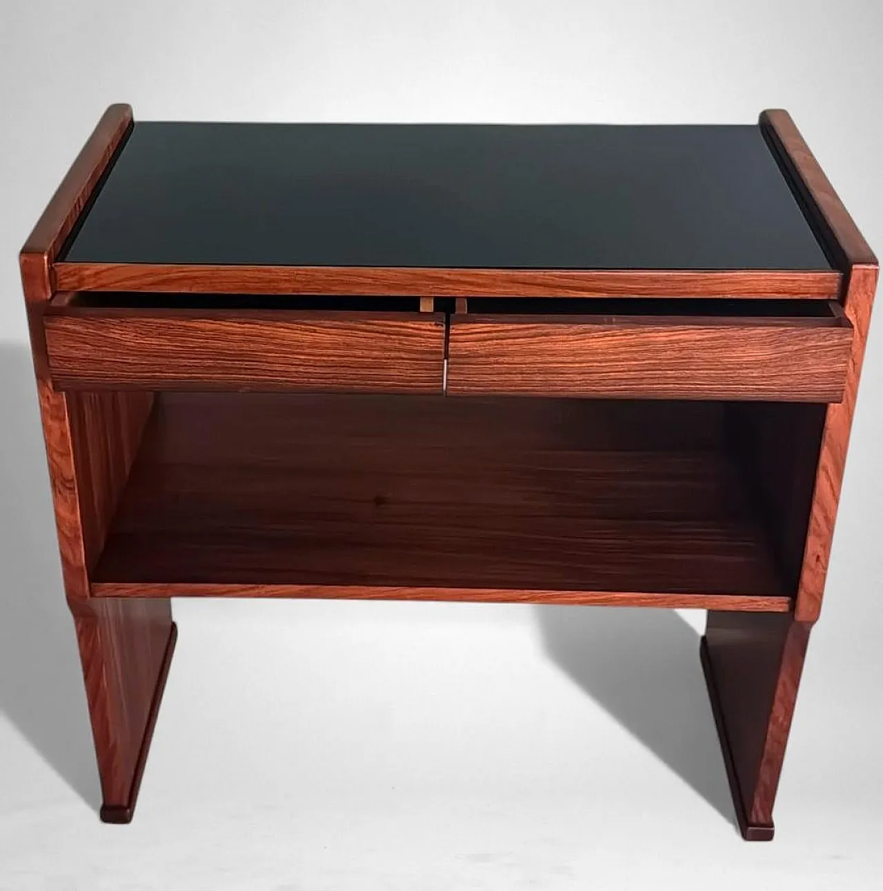 Mid-Century Modern console in walnut with glass top, 1970s 4