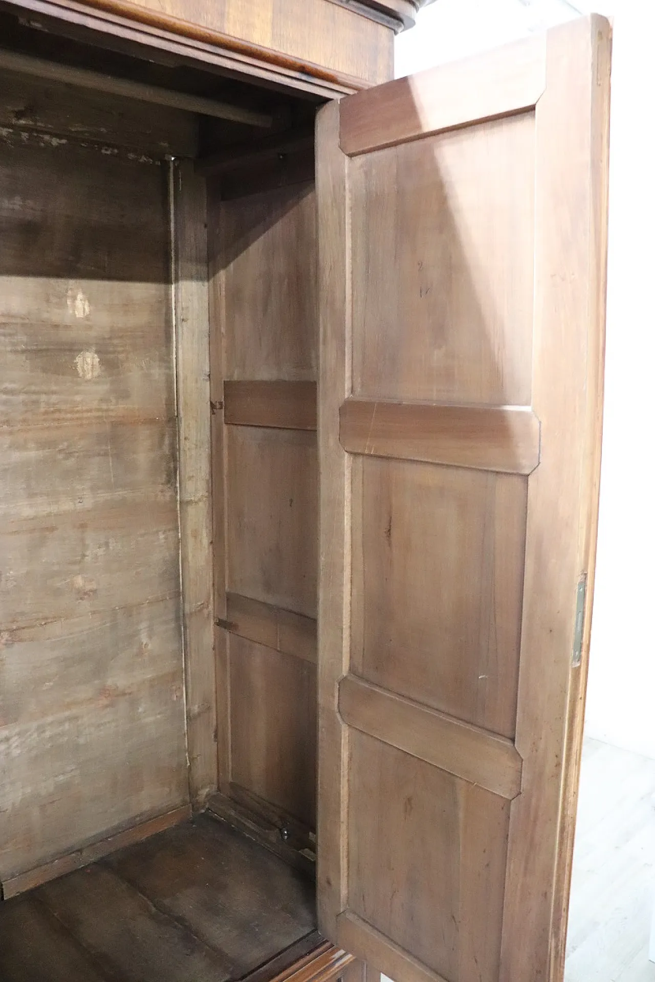 Antique four-door walnut wardrobe, 19th century 7
