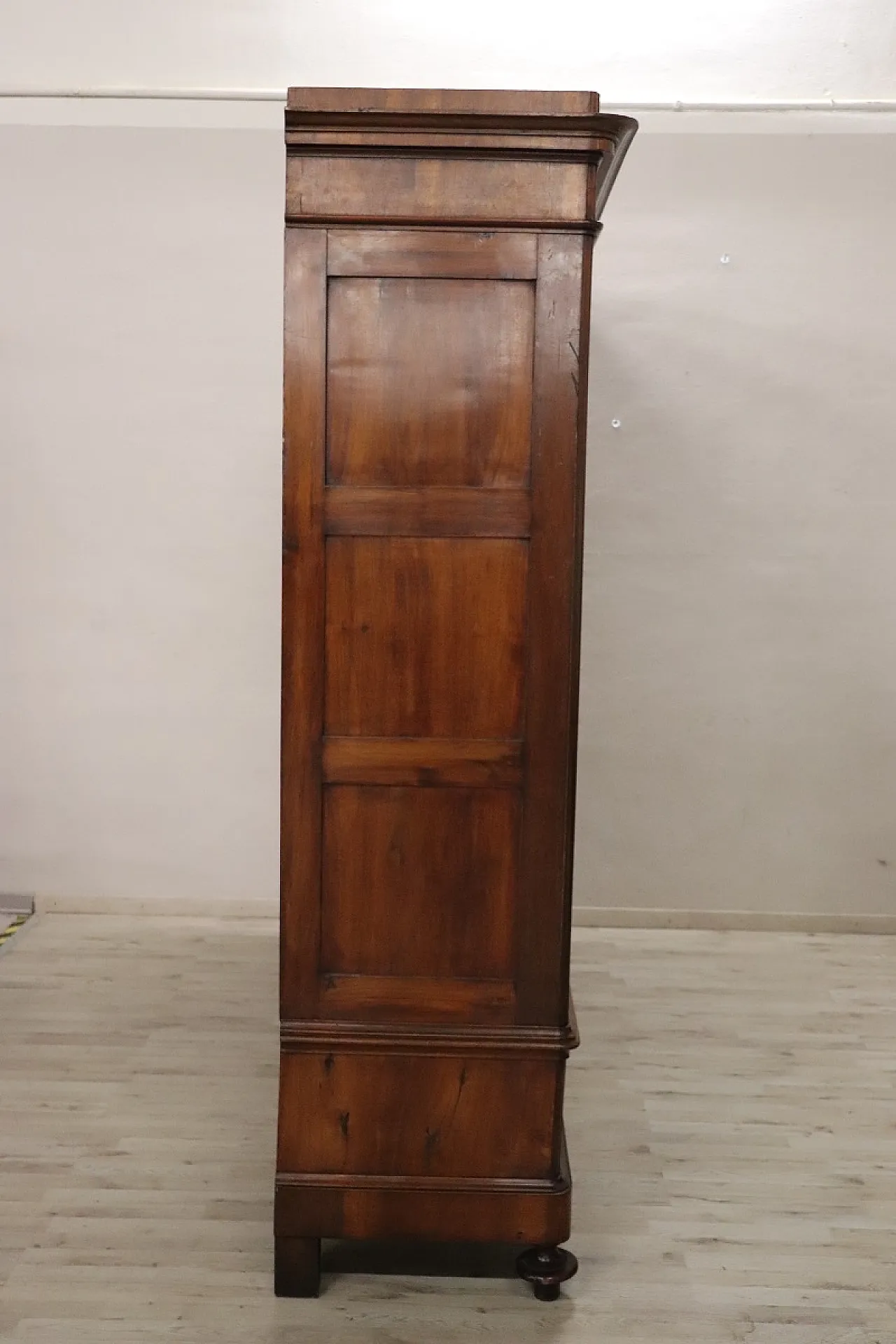 Antique four-door walnut wardrobe, 19th century 14