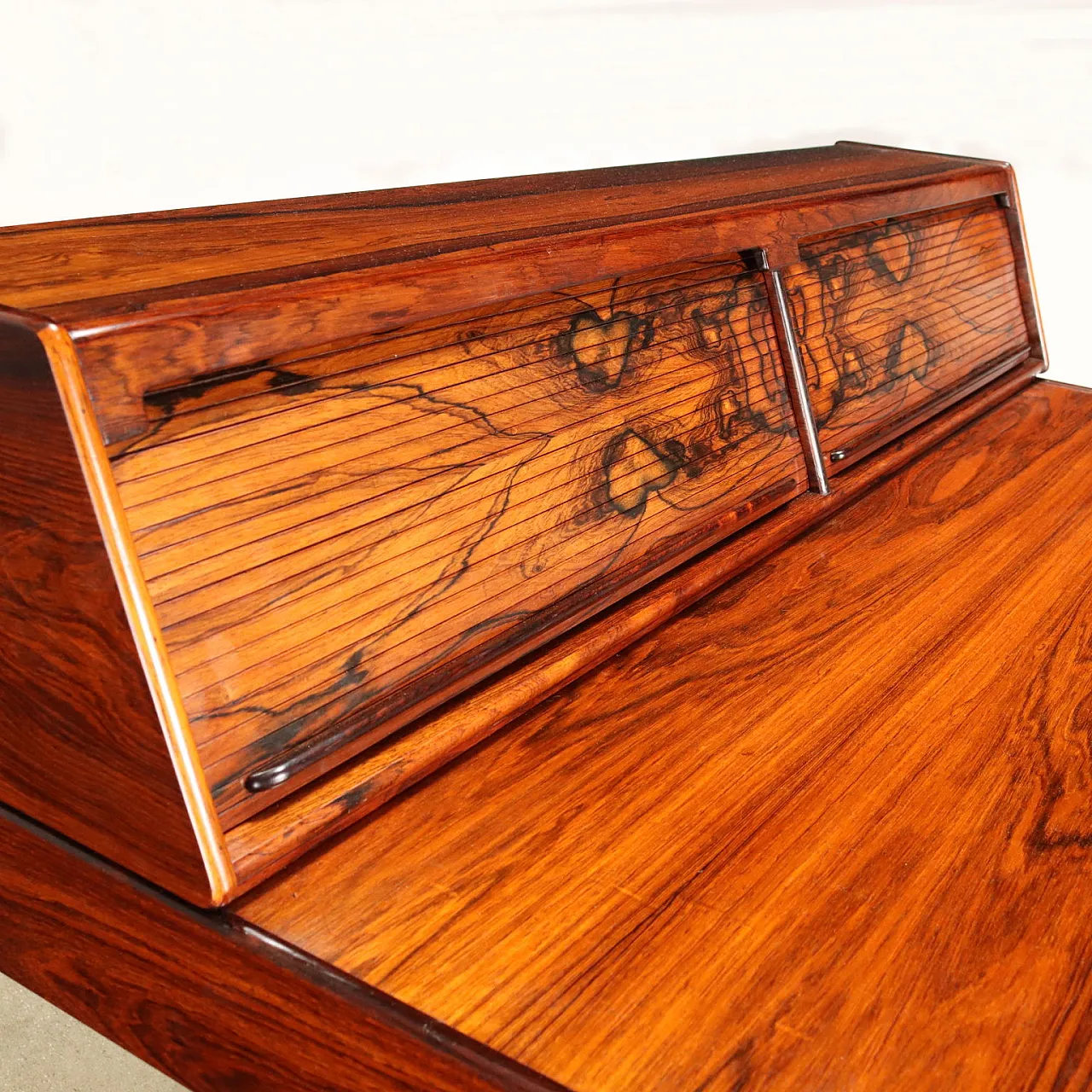 Veneered writing desk by Gianfranco Frattini for Bernini, 1960s 4
