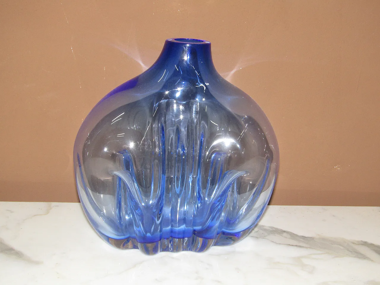 Murano vase by Toni Zuccheri blu, 70s 1