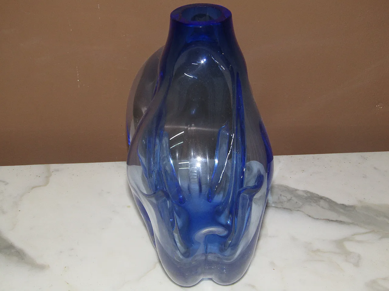 Murano vase by Toni Zuccheri blu, 70s 4