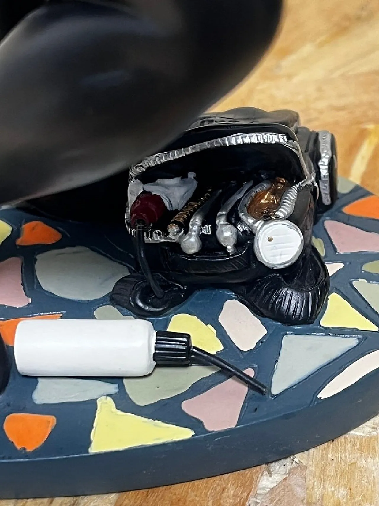 Coppia da collezione Diabolik with Safe in resina di Astorina, 2000 7