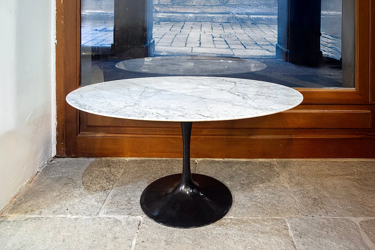 Tavolino Tulip di Eero Saarinen per Knoll International, anni '80 1