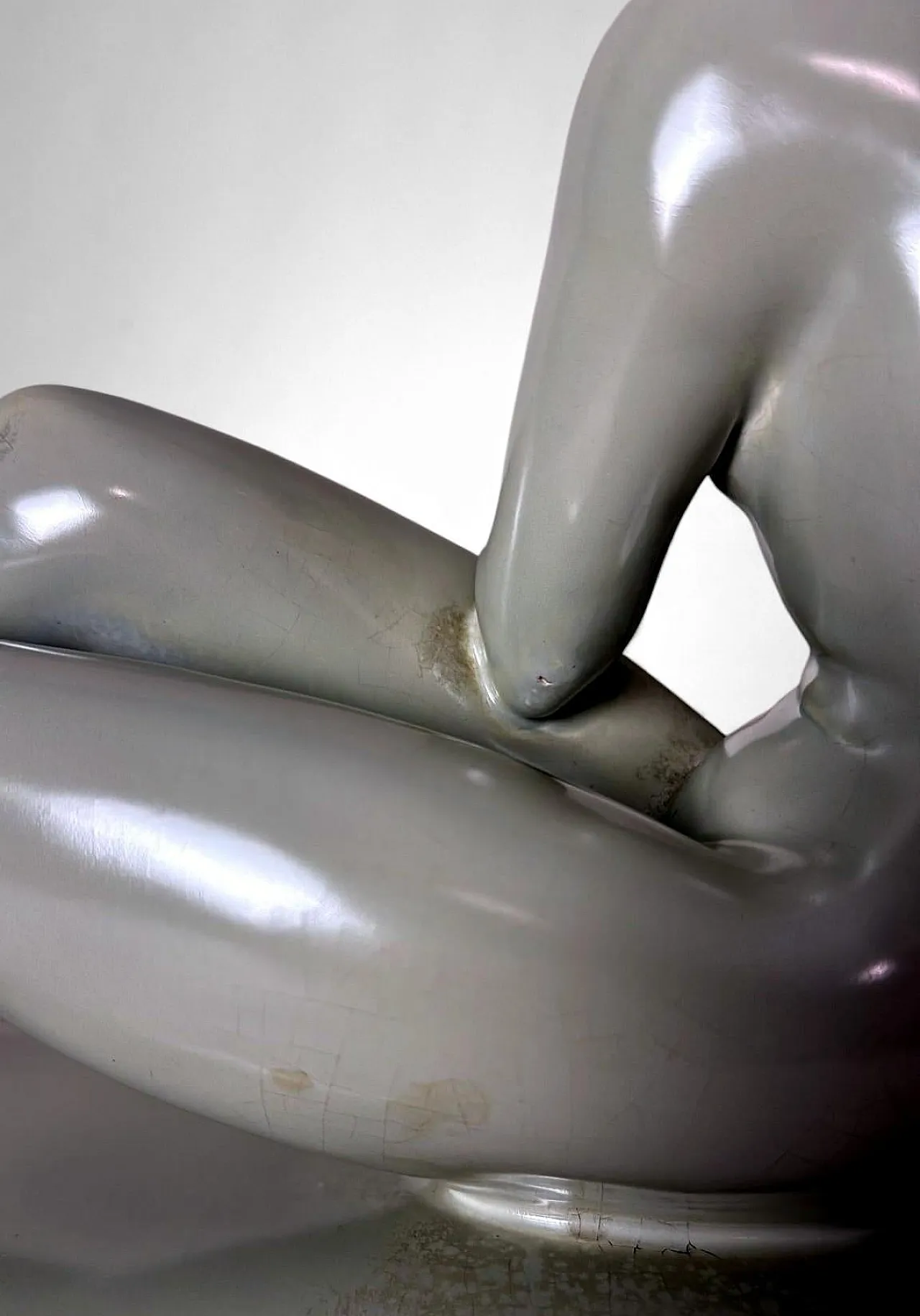 Art Deco ceramic figure of a young woman, mid-20th century 14