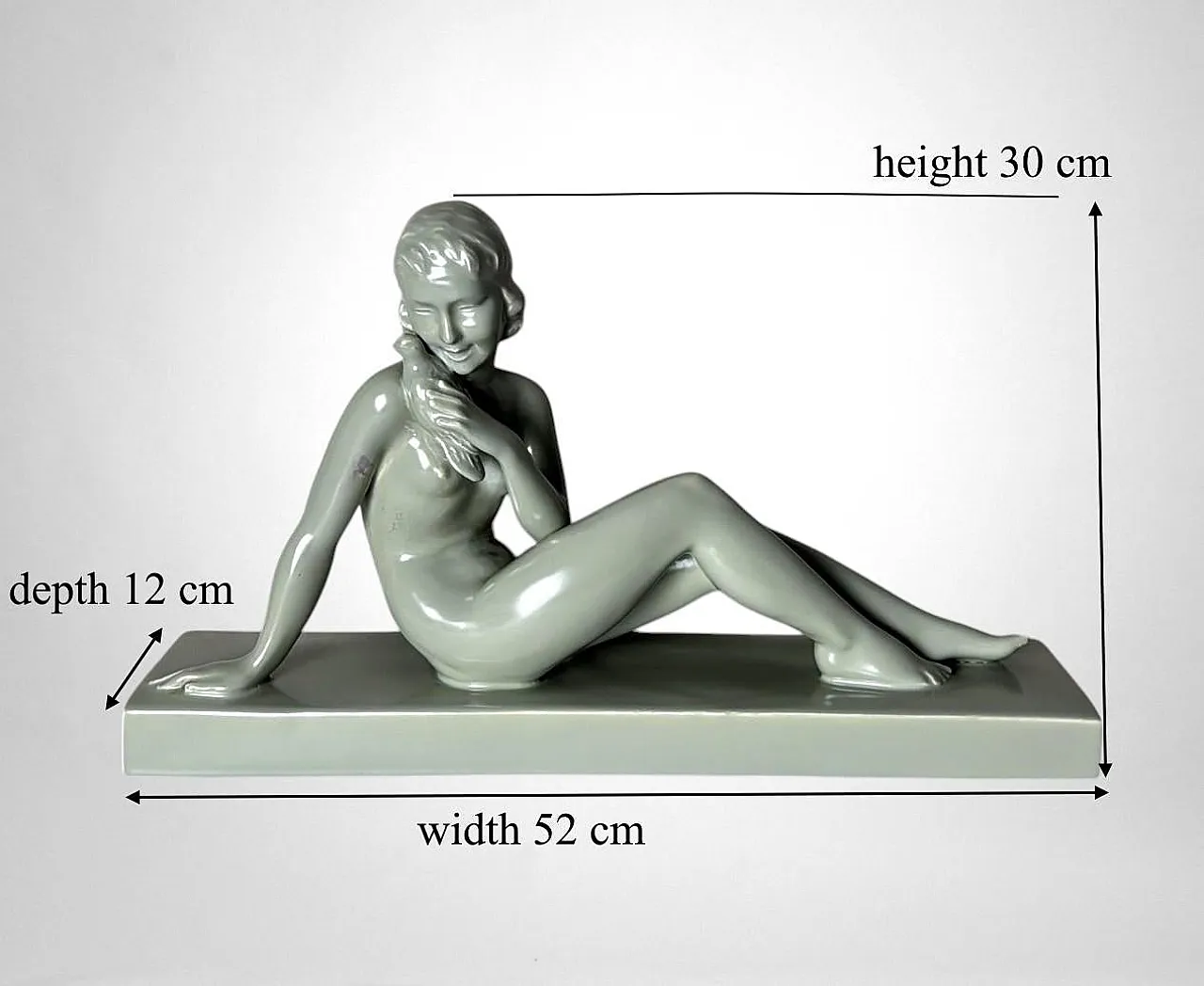 Art Deco ceramic figure of a young woman, mid-20th century 19