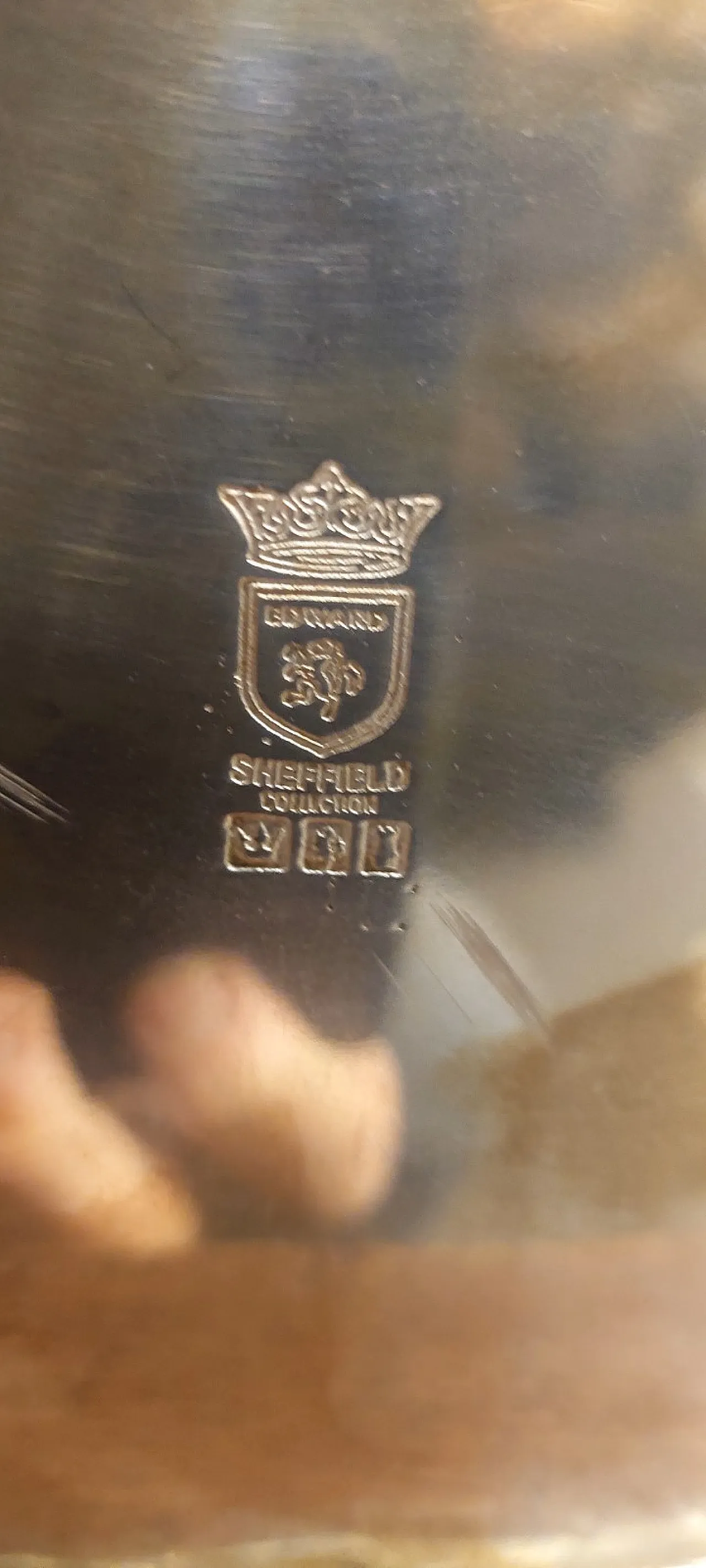 Ice bucket with lion-shaped handles, 20th century 6