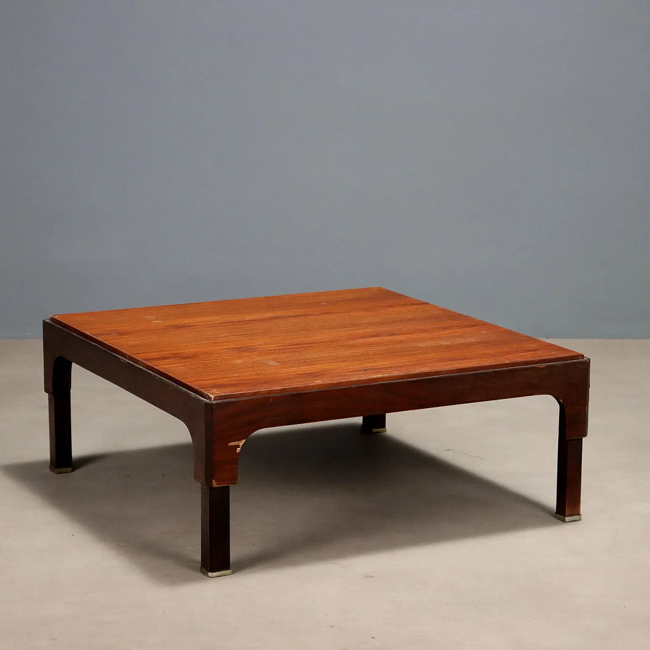 Tavolino con impiallacciatura di legno esotico e metallo, '900 1