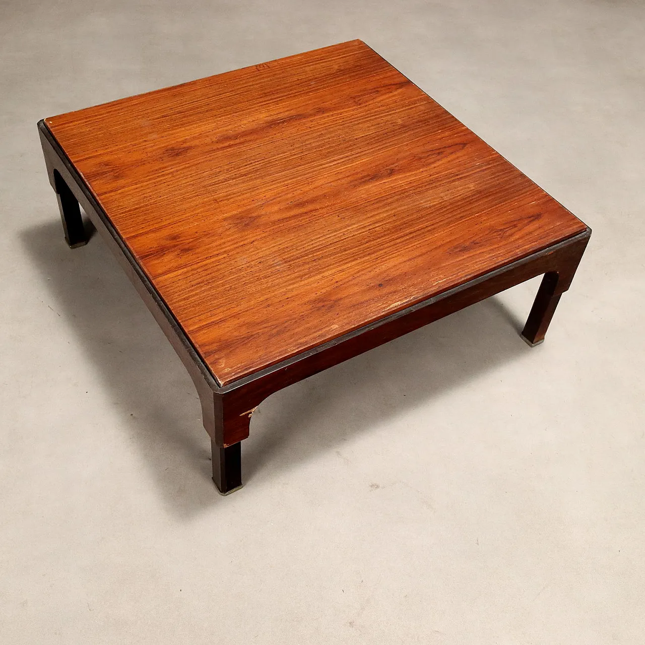 Tavolino con impiallacciatura di legno esotico e metallo, '900 3