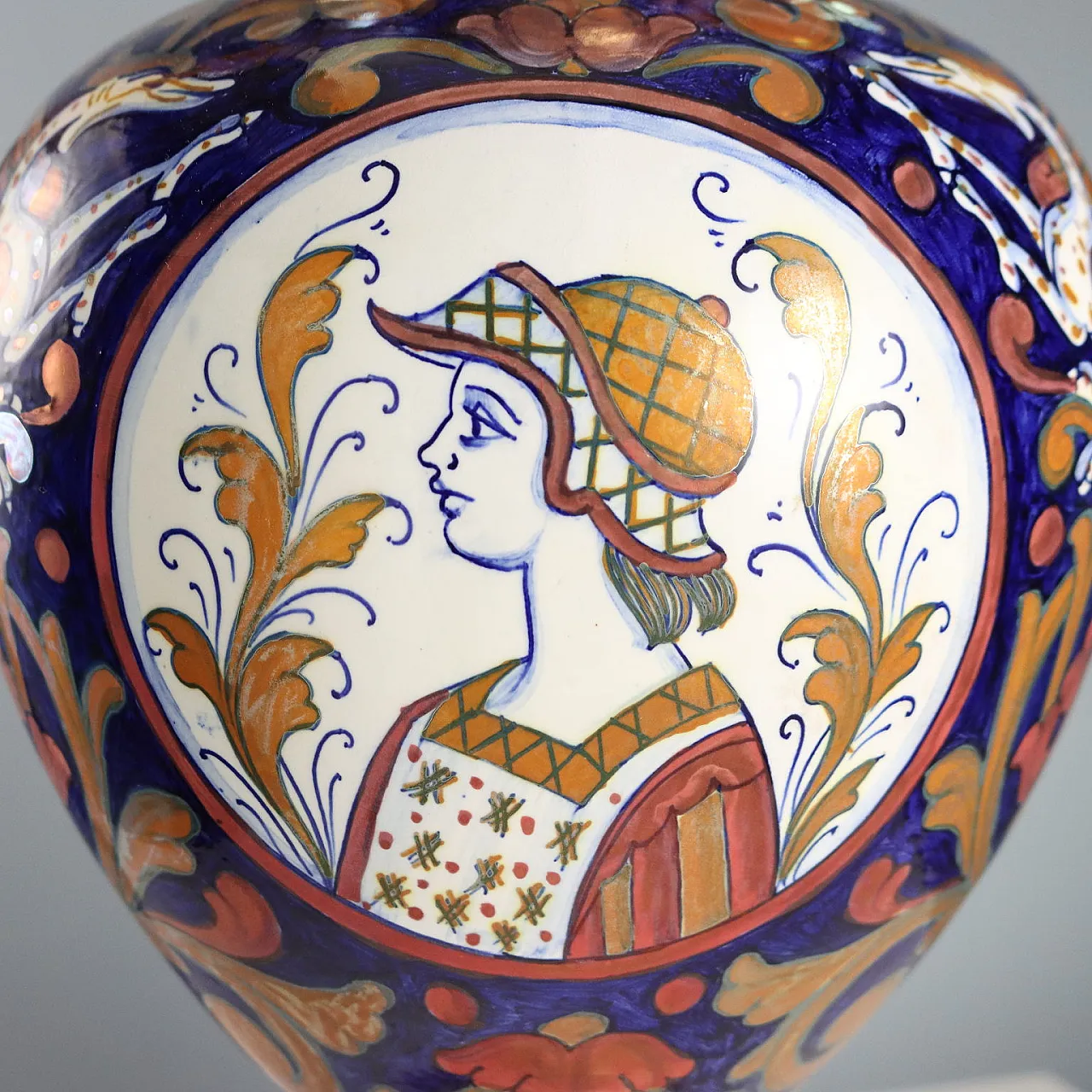 Glazed majolica amphora with a globular body, 20th century 4