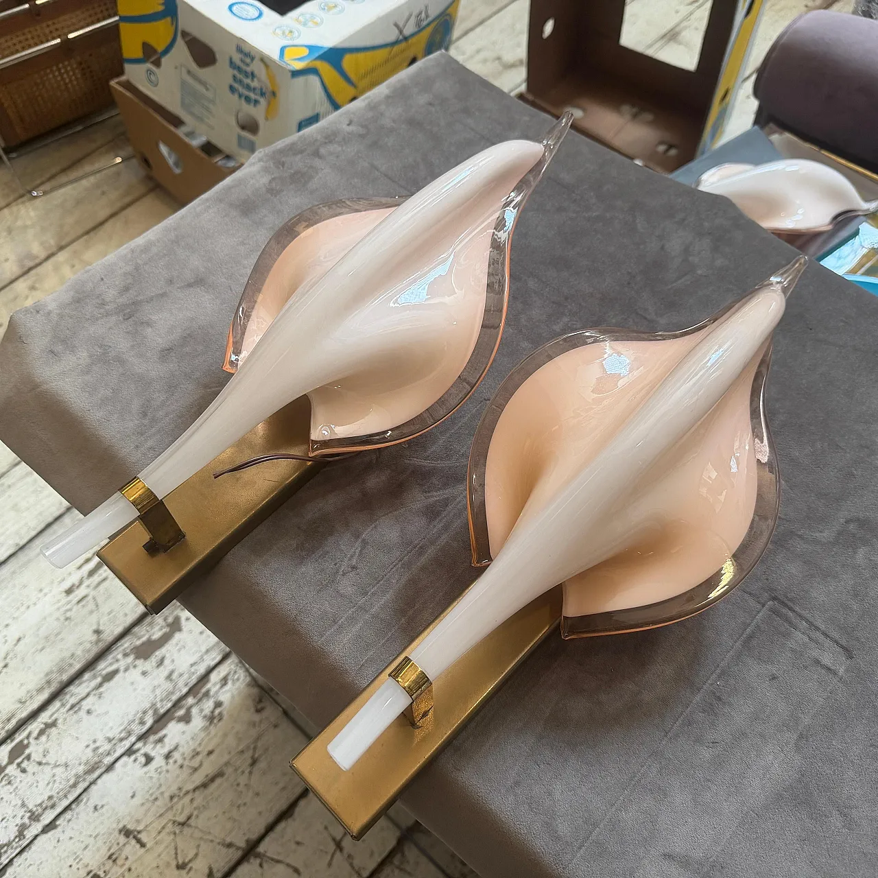 Pair of Murano glass leaf wall sconces by Franco Luce, 1970s 5