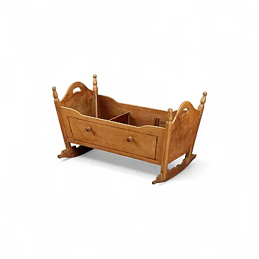 Culla in legno di frutto con finiture in acero e lati in viola, '800