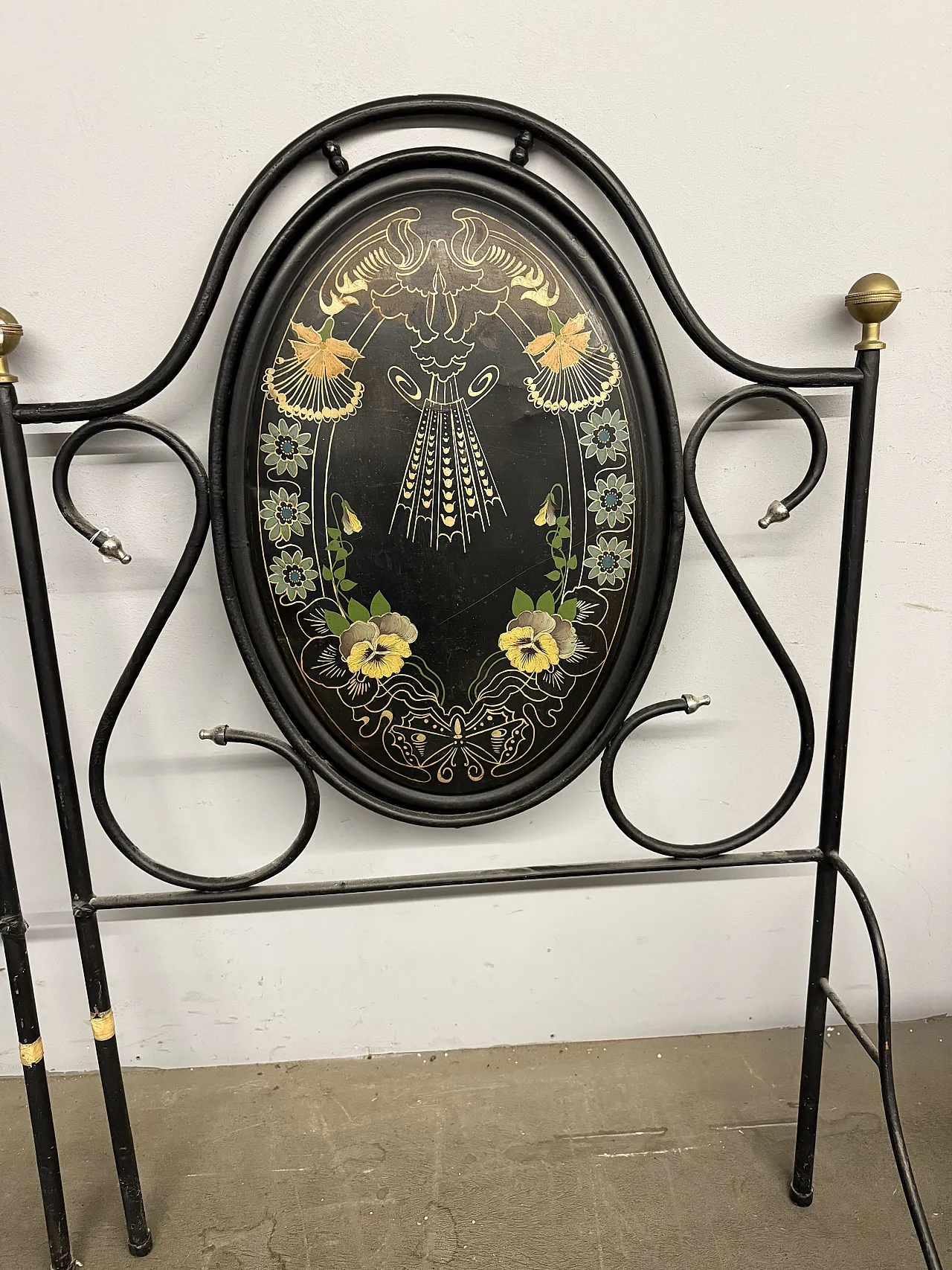 Double headboard, painted Tuscan wrought iron, 19th century 7