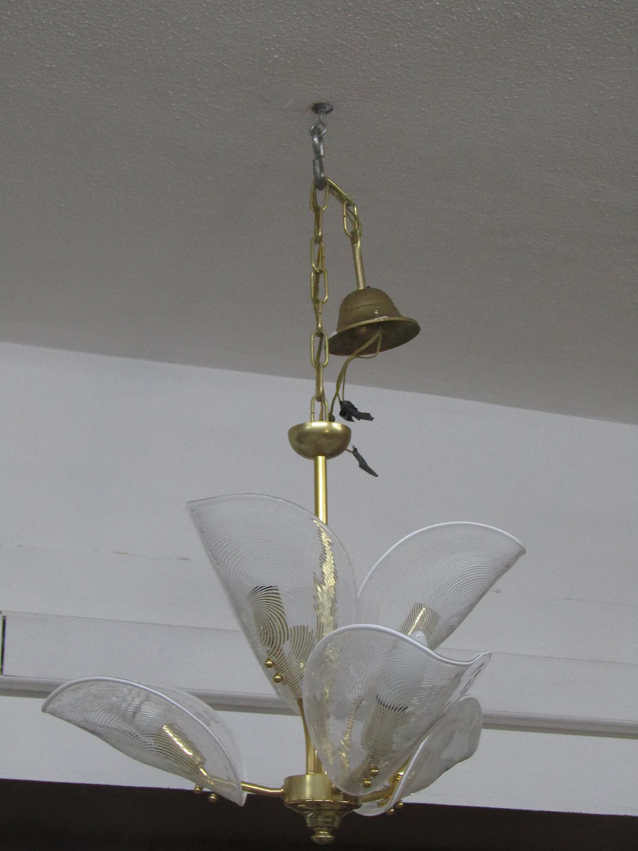 Chandelier with Murano leaves by Franco Luce, 90s 1