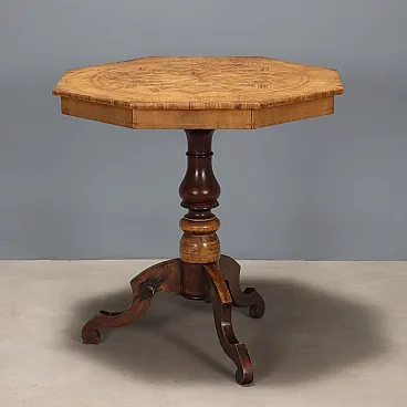 Tavolino in noce, fine '800