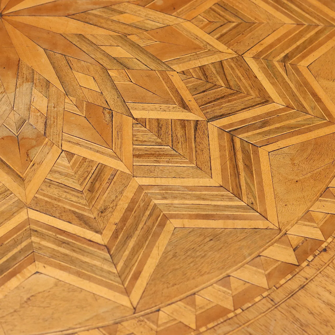 Tavolino in noce, fine '800 4