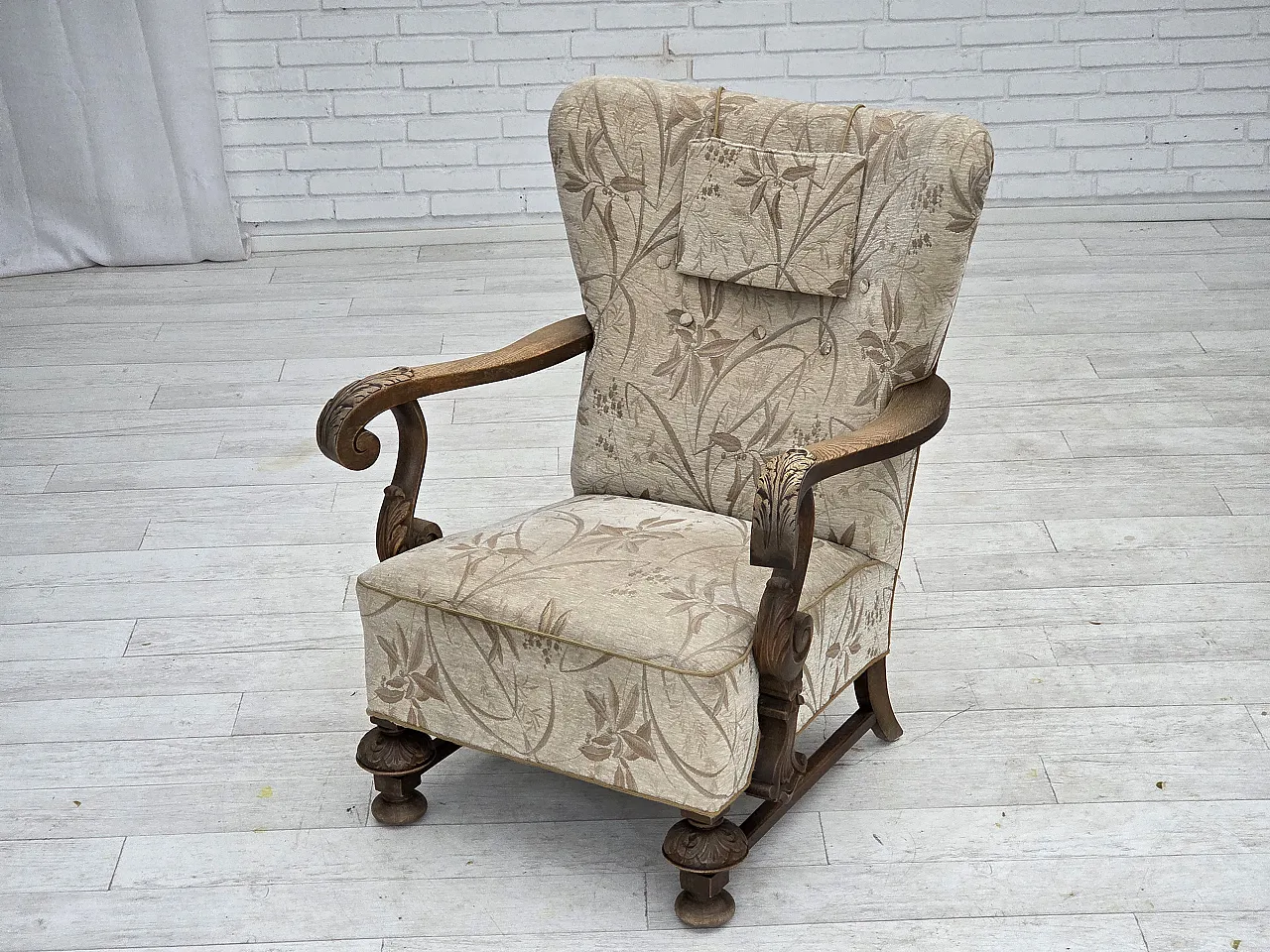 Poltrona danese beige/marrone, legno di rovere, anni '60 20