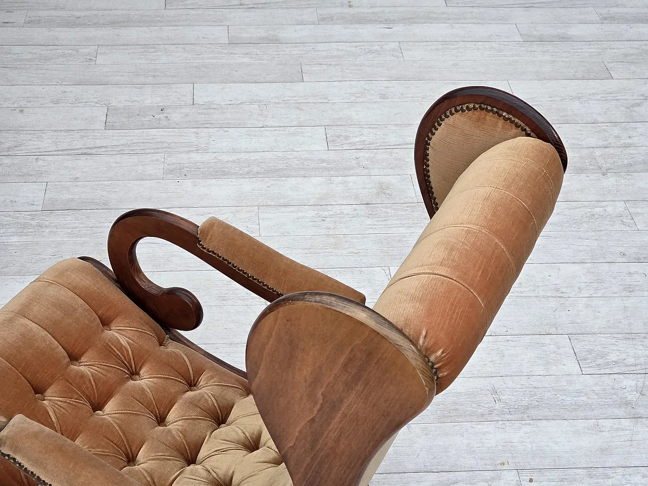 Sedia a dondolo scandinava in velluto, legno di faggio scuro, anni '60 15