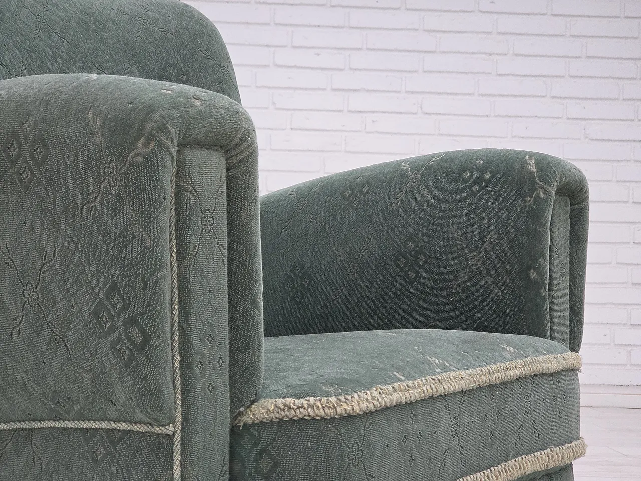 Poltrona danese in lana verde chiaro quercia, anni '60 3