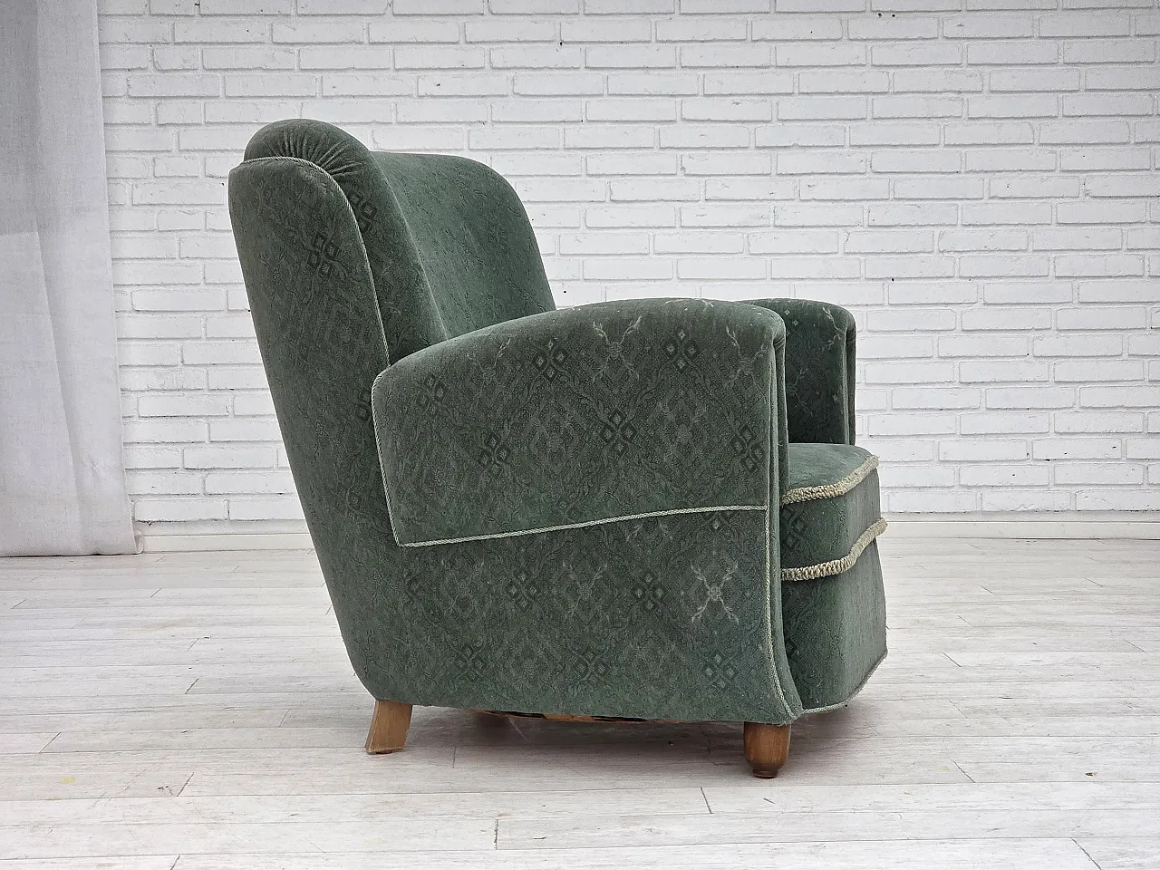 Poltrona danese in lana verde chiaro quercia, anni '60 8