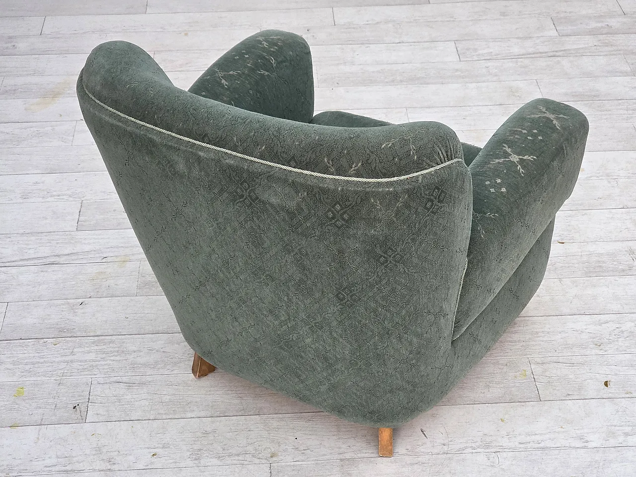 Poltrona danese in lana verde chiaro quercia, anni '60 14