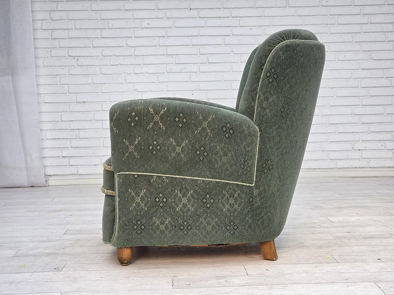 Poltrona danese in lana verde chiaro quercia, anni '60 19