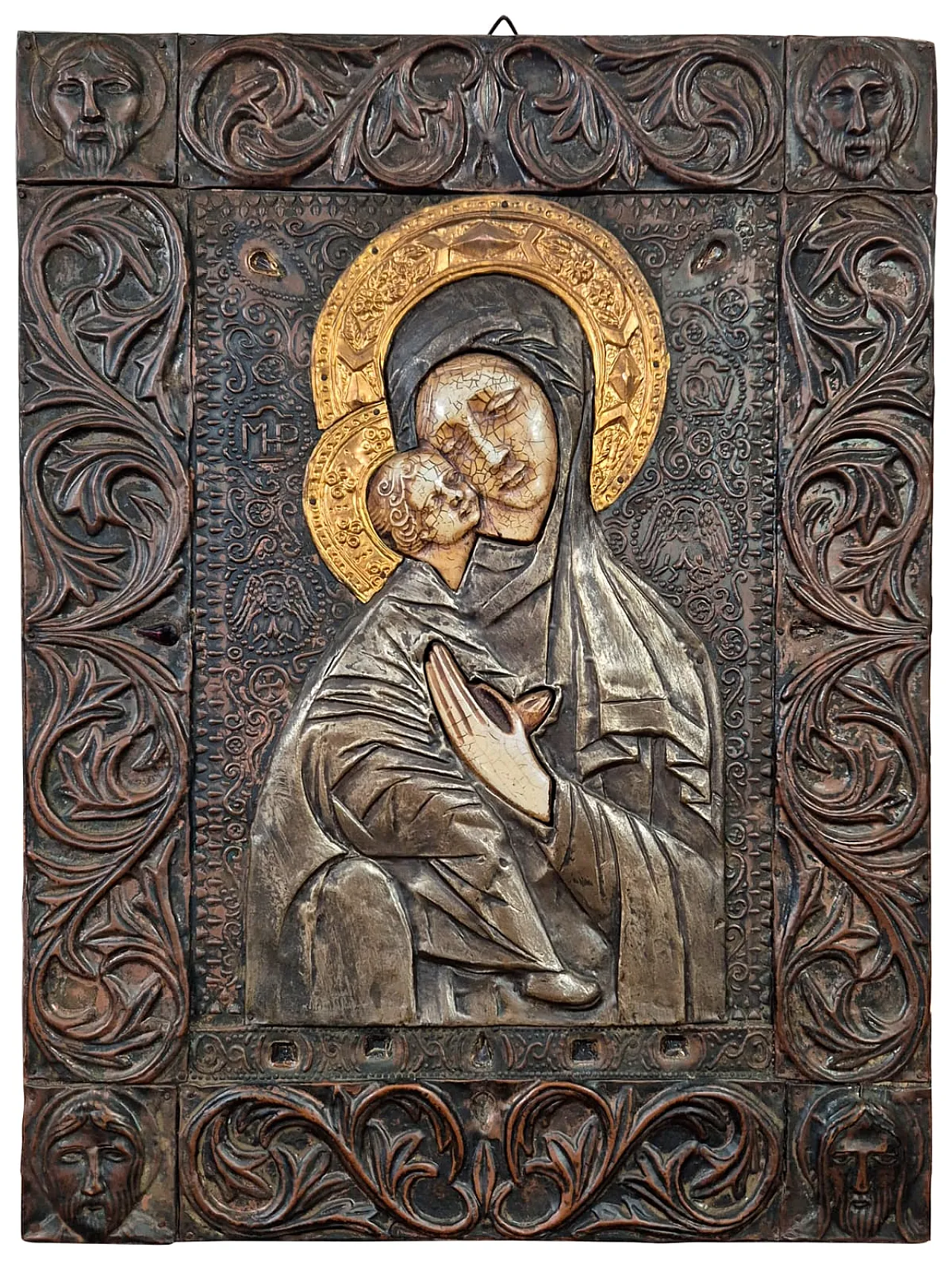 Icona sacra Madonna col Bambino in metallo sbalzato e inserti ceramici 11