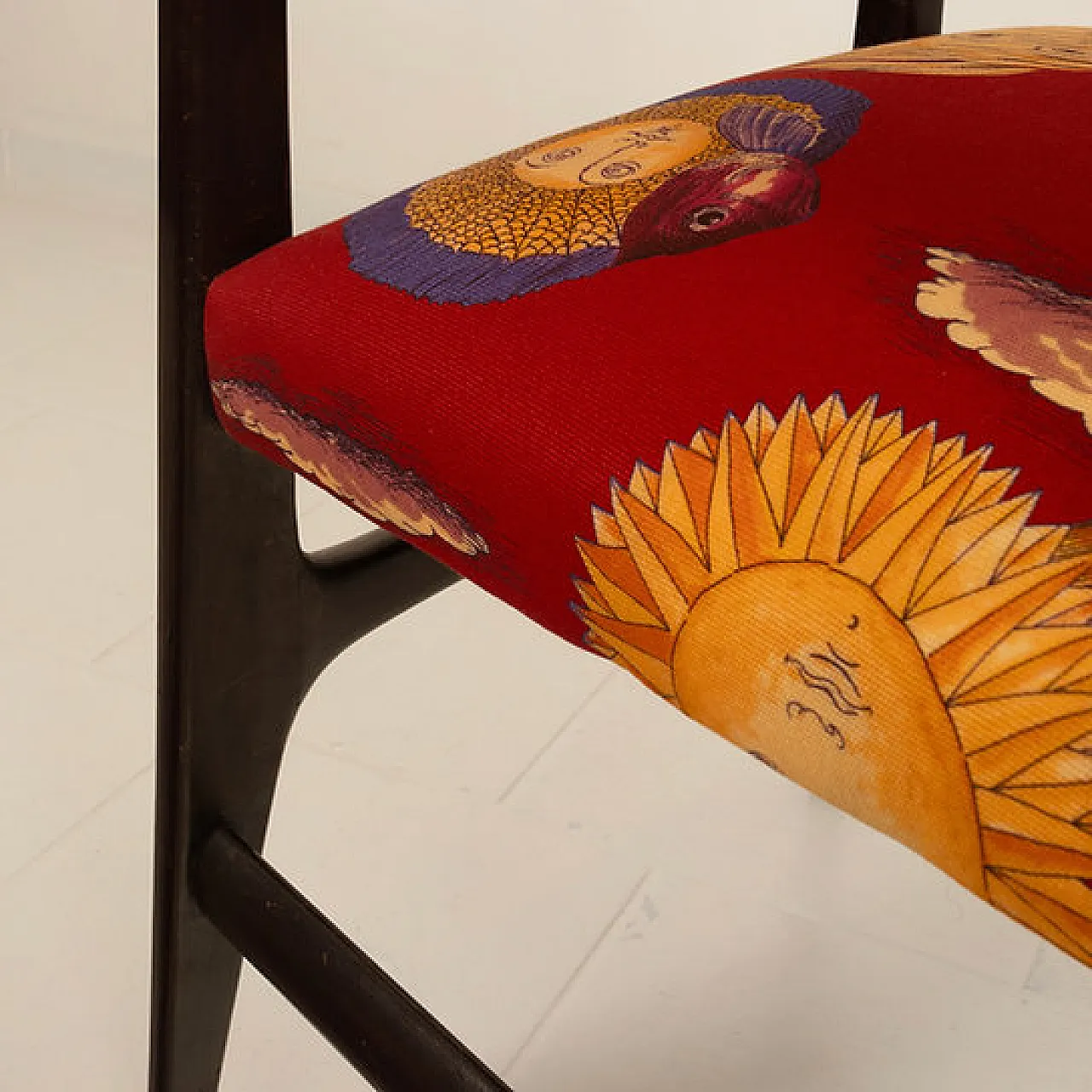 Sedia 110 di Gio Ponti e Fornasetti per Cassina, anni '50 15