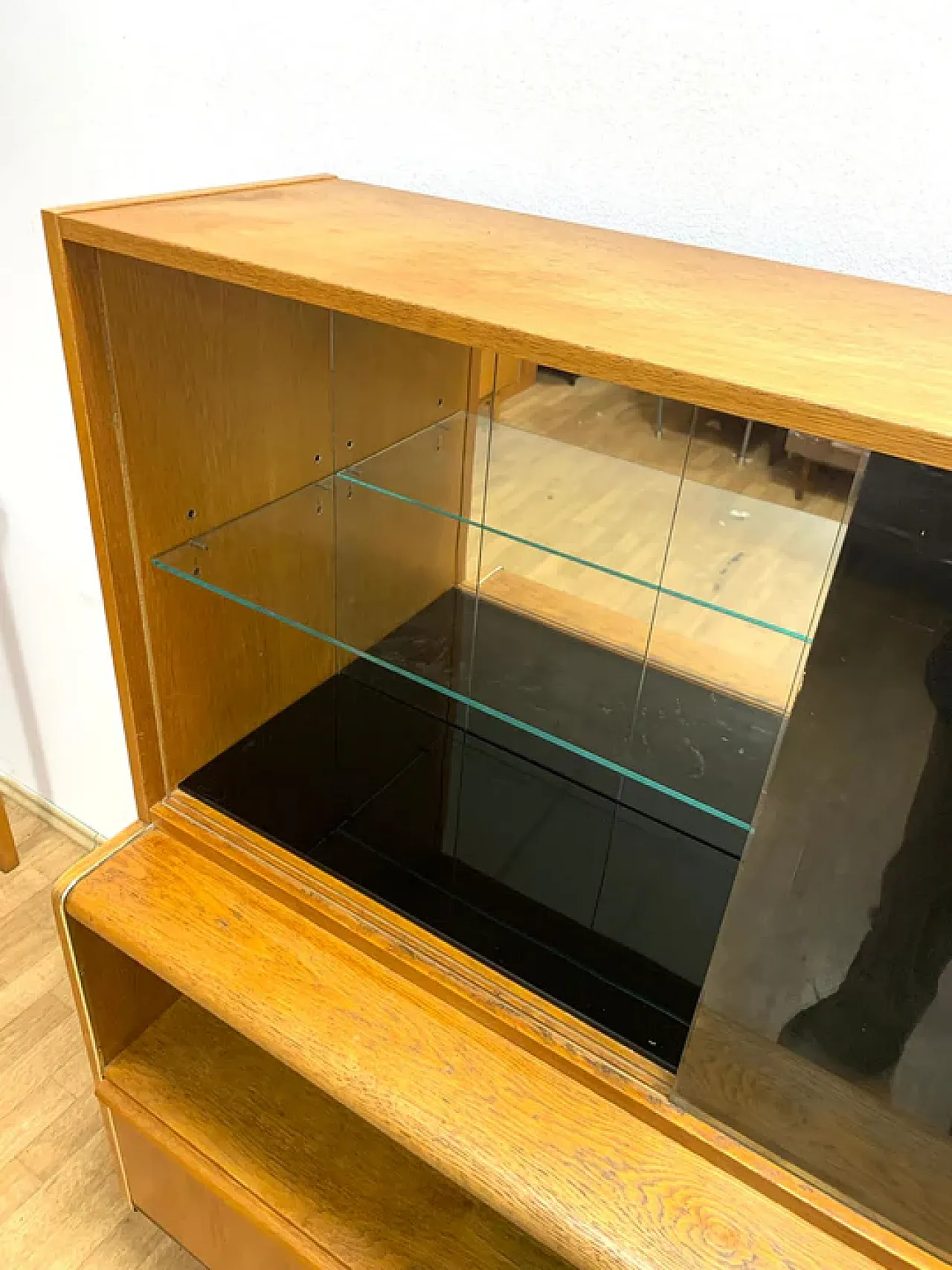 Cassettiera con prolunga, Bohumil Landsman, anni '60 5