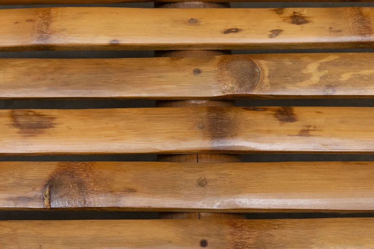Coppia di poltrone in legno e bambù, anni '70 11
