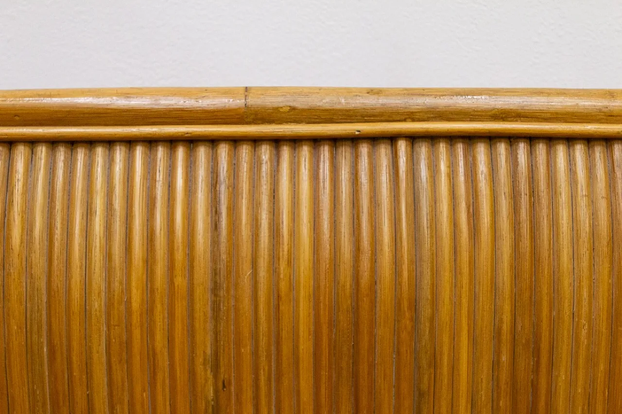 Coppia di poltrone in legno e bambù, anni '70 14