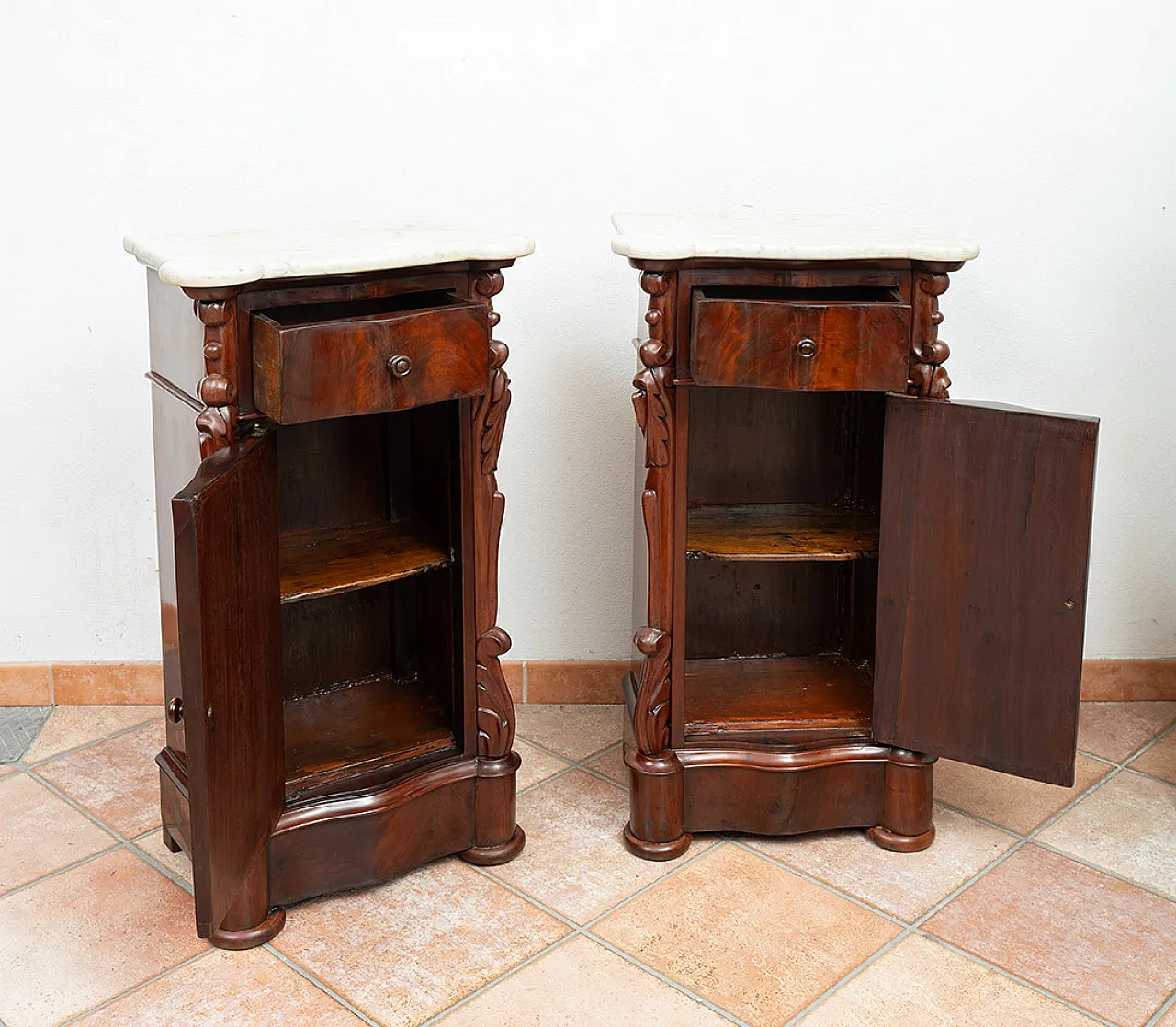 Pair of Louis Philippe bedside tables in mahogany, 19th century 2