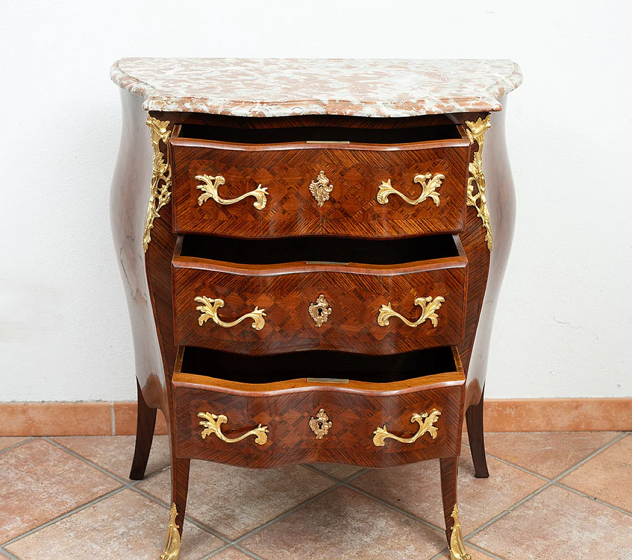 Napoleon III chest of drawers in precious exotic woods, 19th century 2
