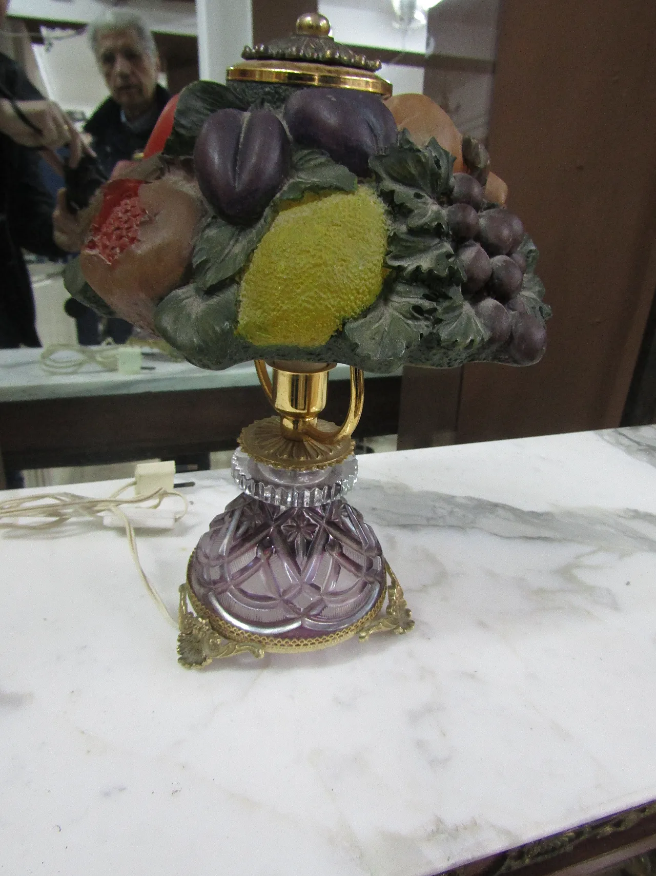 Table lamp in bohemian crystal and resin lampshade, 90s 1