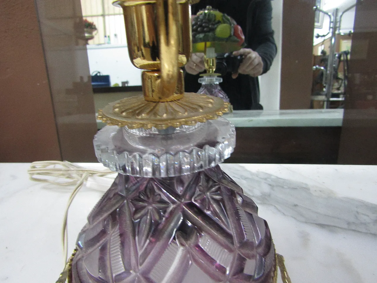 Table lamp in bohemian crystal and resin lampshade, 90s 8