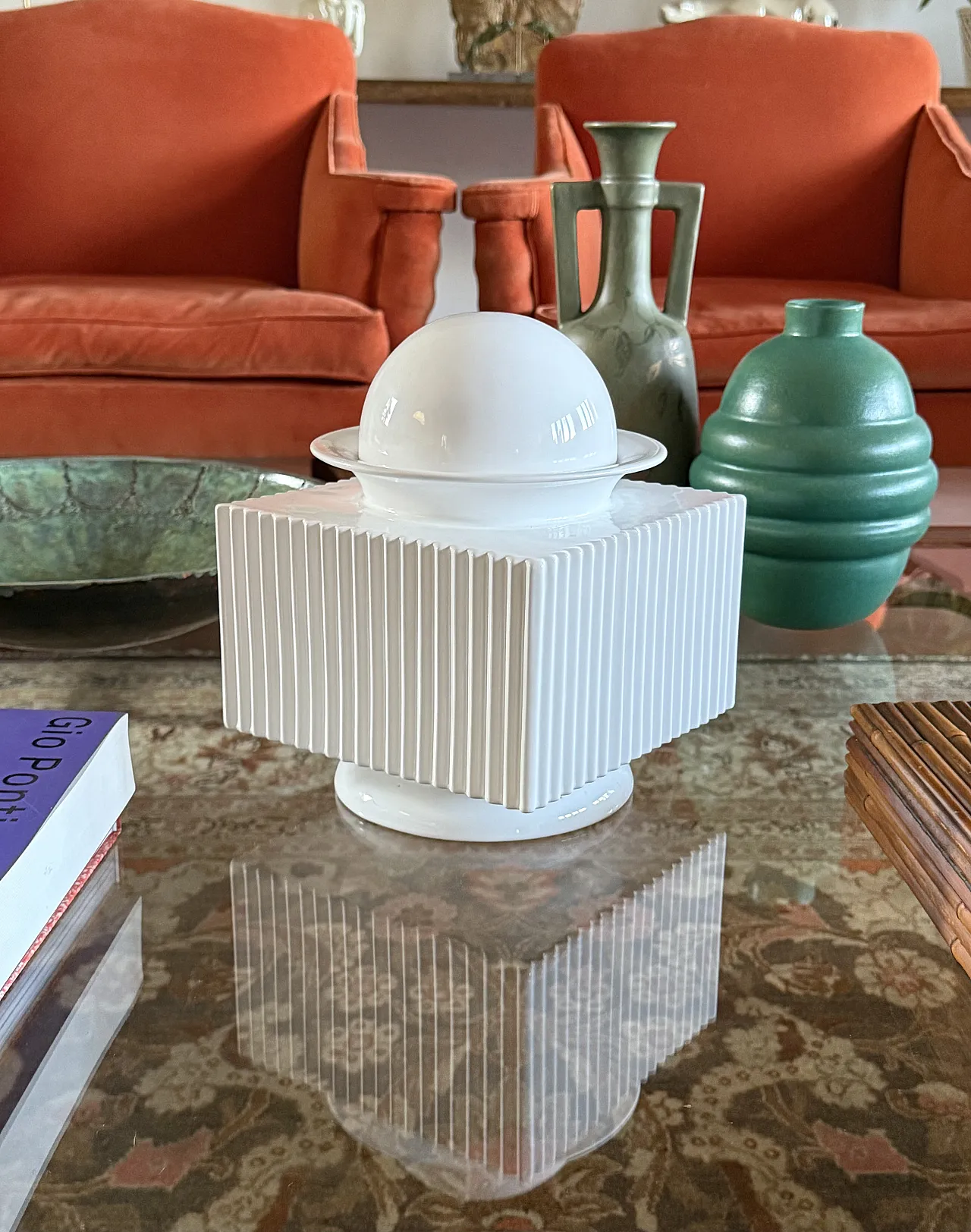 Sergio Asti, postmodern vase in white ceramic, Cedit Italia 1970 3