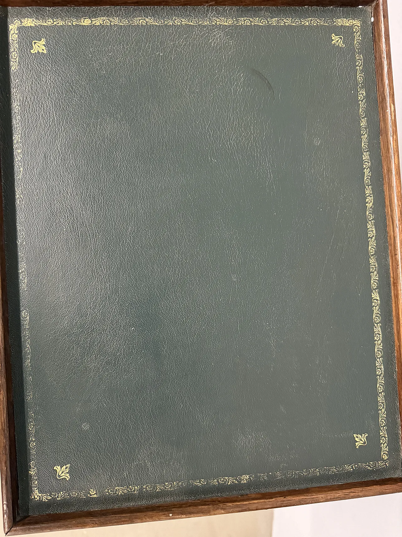 Tavolinetto in noce a vassoio, '800 6