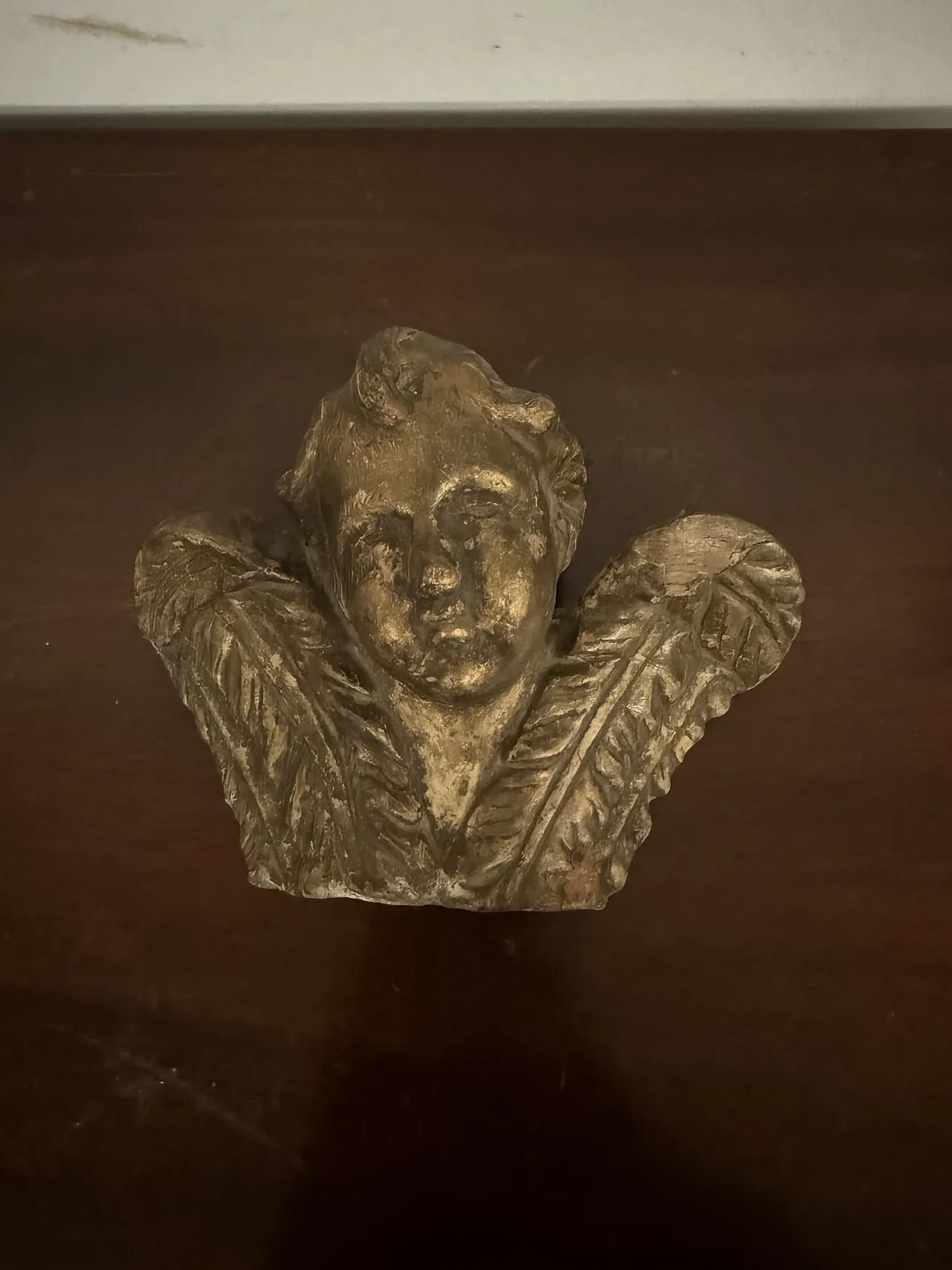 Golden angel sculpture fragment, 17th century 2