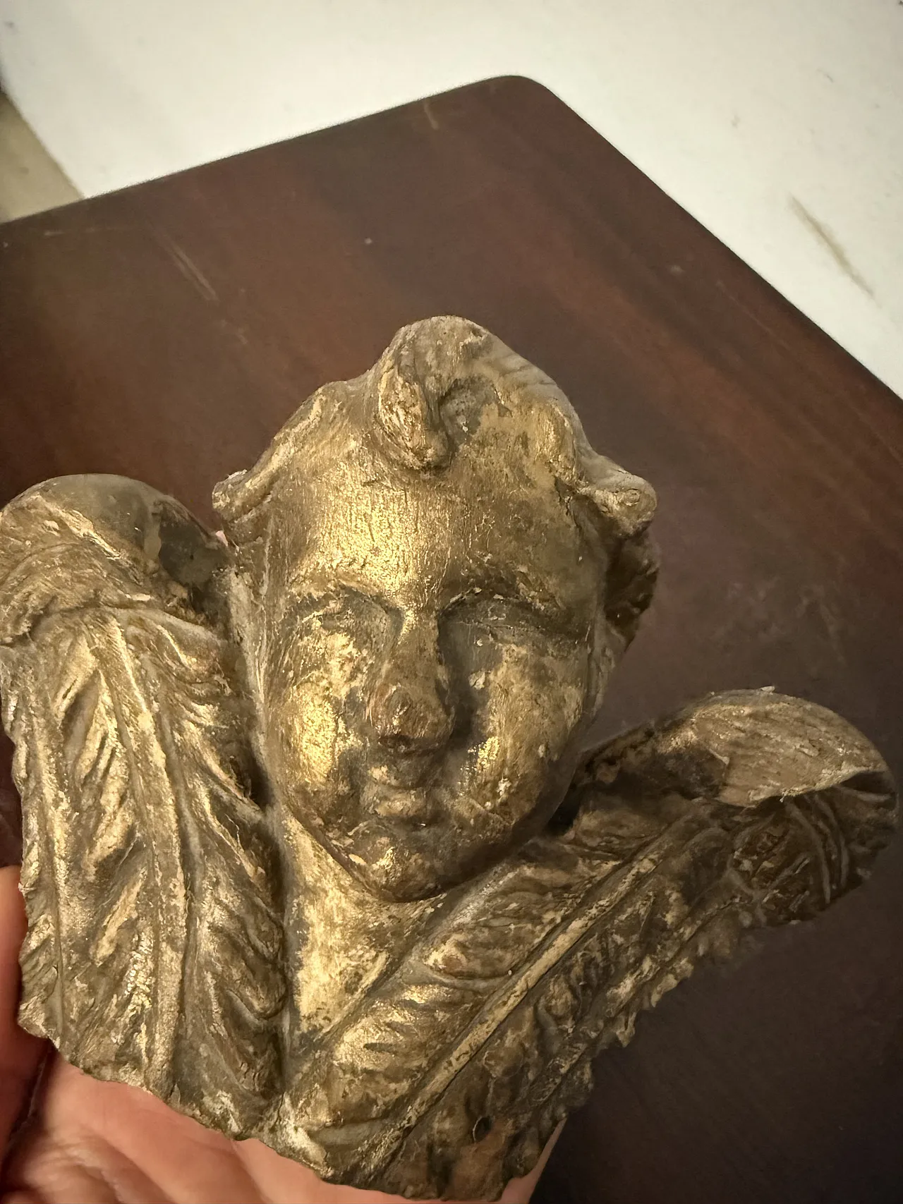 Golden angel sculpture fragment, 17th century 4