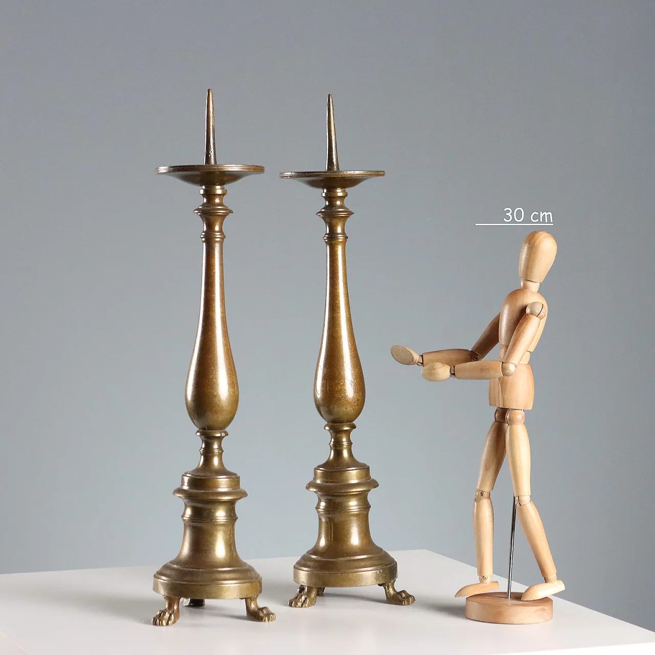 Pair of bronze candlesticks, 19th century 2