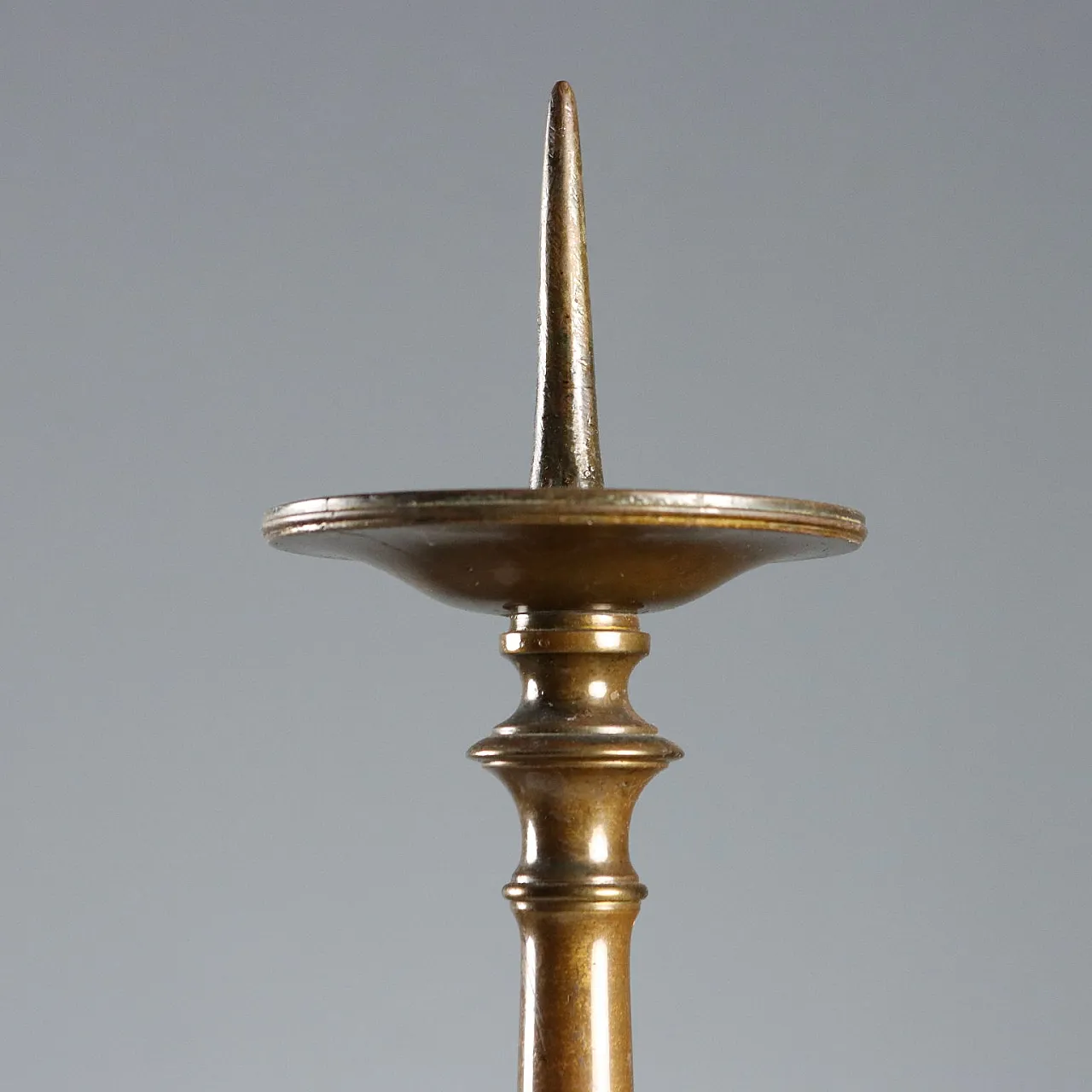 Pair of bronze candlesticks, 19th century 3