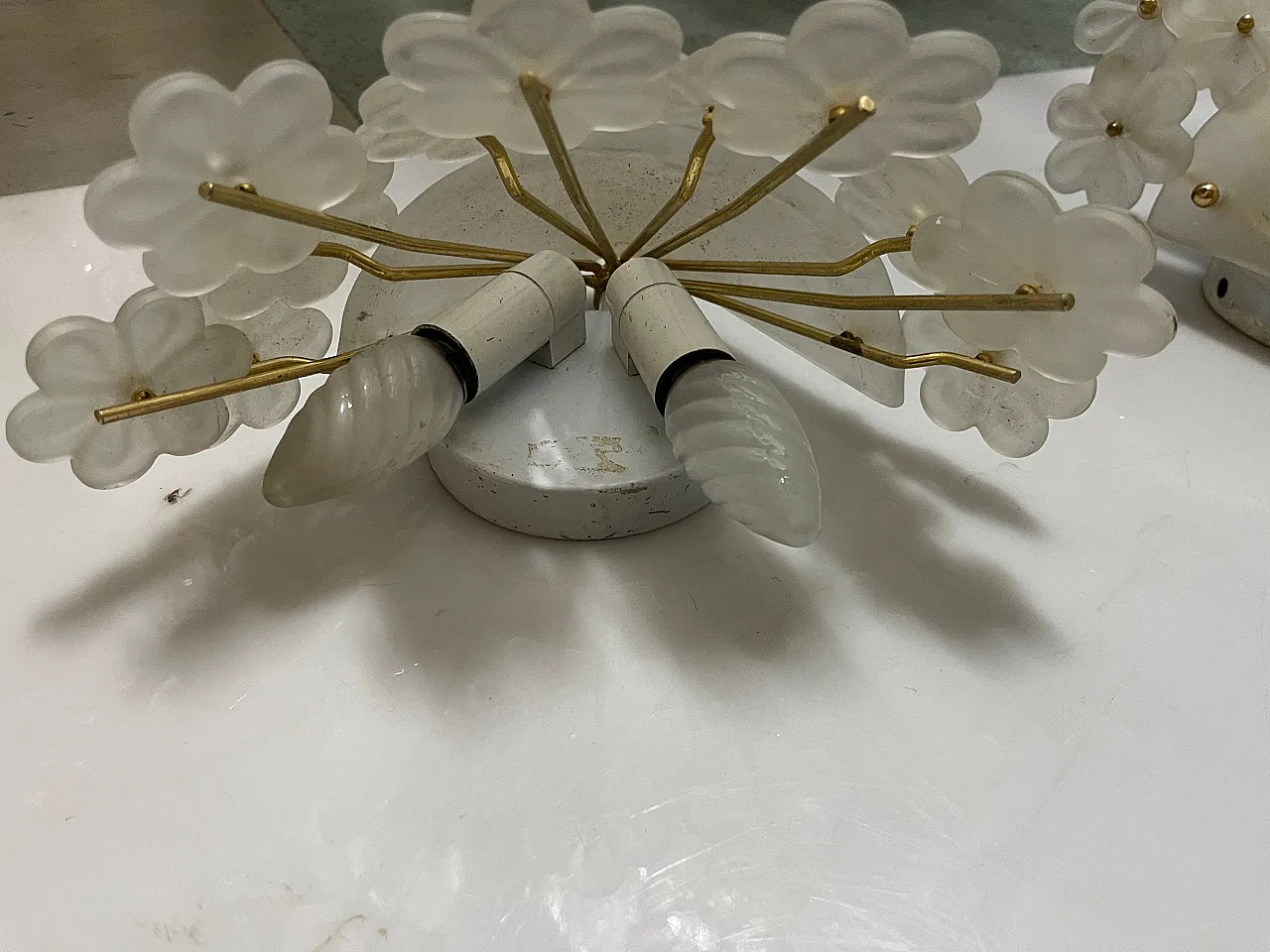 Pair of Italian Murano glass flower sconces, 1960s 7