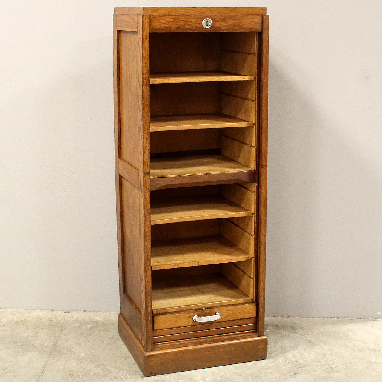 Filing cabinet with oak archive filing shutter, early 1900s 5