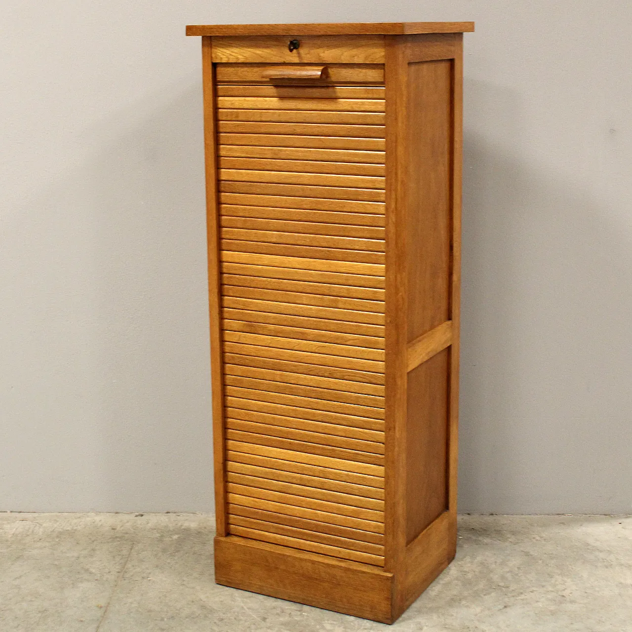 Filing cabinet with oak archive filing shutter, early 1900s 2