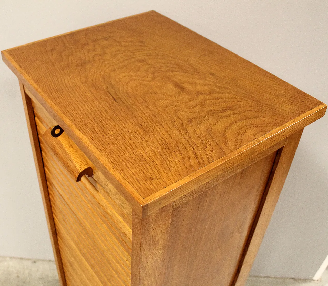 Filing cabinet with oak archive filing shutter, early 1900s 8