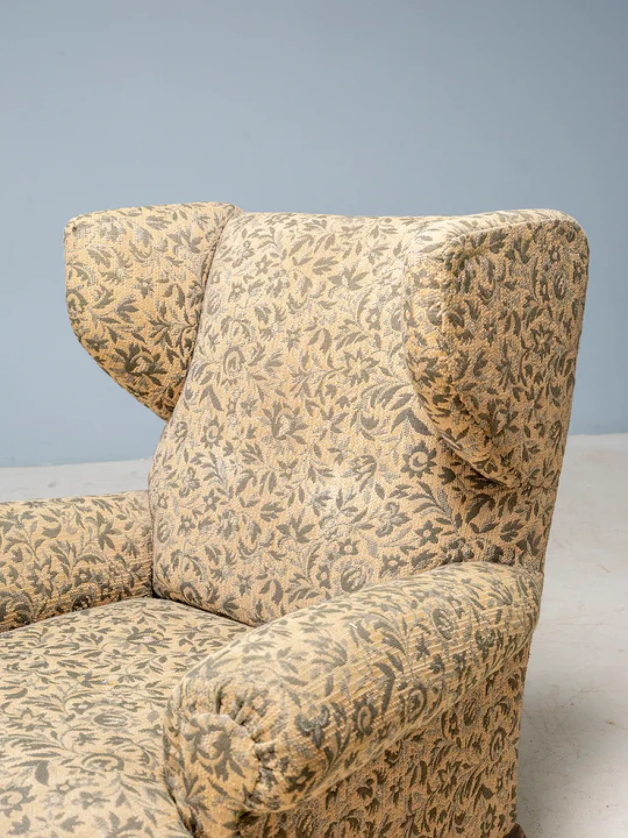 Poltrona Art Déco con schienale ad ali, anni '30 3